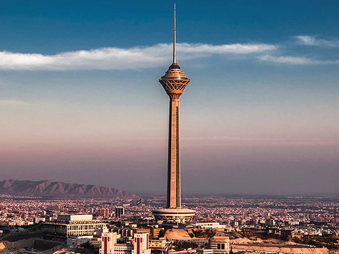برج ميلاد في طهران