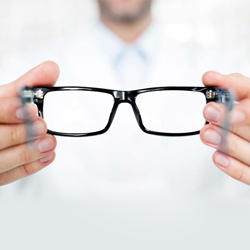 glasses after Rhinoplasty